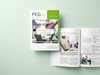 PEG - Unser Magazin PEGaktiv 2026 Mockup der Vorderseite und einer aufgeklappten Doppelseite des Magazins PEGaktiv 2026